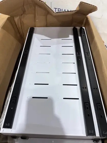 Pull out shelves — Photo 4