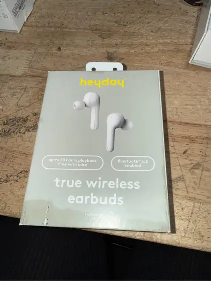 True Bluetooth Wireless Earbuds -… — Photo 3