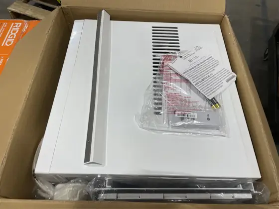 LG 10000 BTU 115 V… — Photo 4