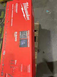 Milwaukee M18 Rocket 2500 lm… — Photo 4