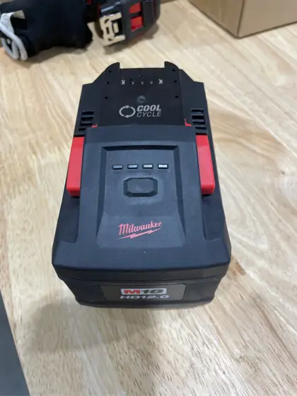 M18 18V Lithium-Ion REDLITHIUM FORGE… — Photo 3