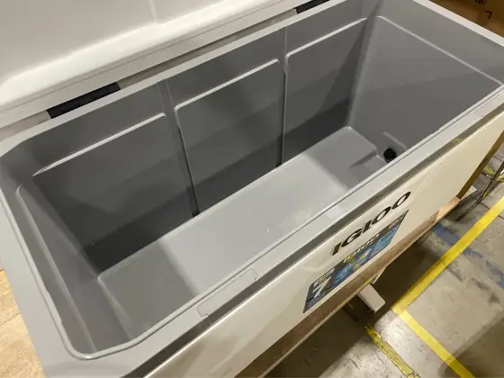 Igloo 150 Quart MaxCold Cooler — Photo 4