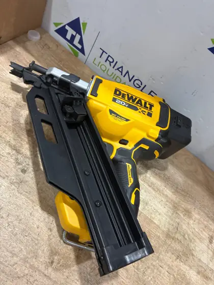 DeWalt Cordless 30 deg Framing… — Photo 4