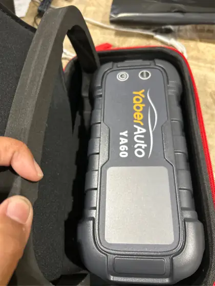 YaberAuto 8000A Jump Starter 99Wh… — Photo 5