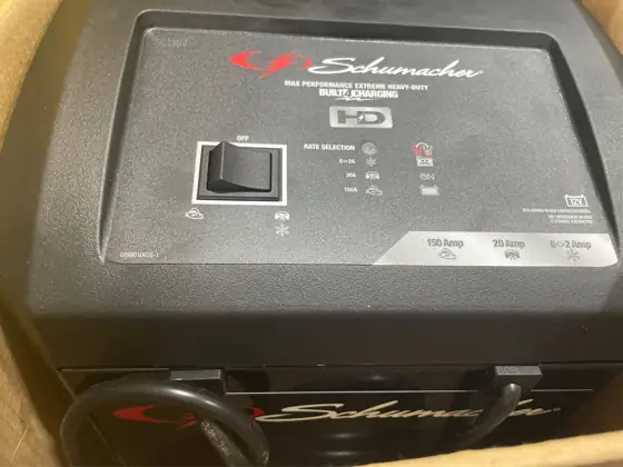 Schumacher Automatic 120 V 150… — Photo 4