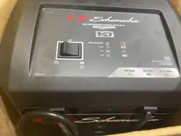 Schumacher Automatic 120 V 150… — Photo 4