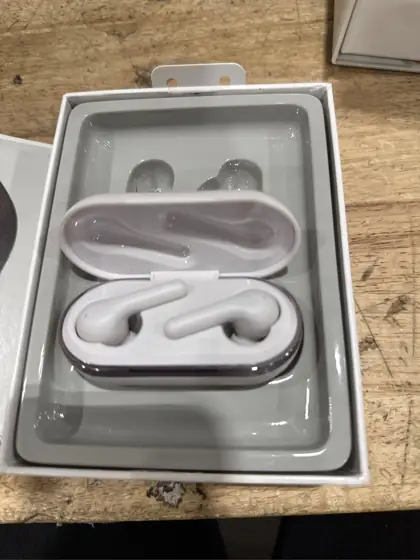 True Bluetooth Wireless Earbuds -… — Photo 4