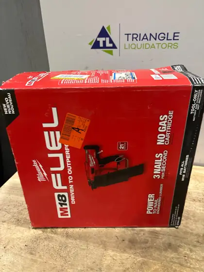 Milwaukee M18 FUEL 18 Volt… — Photo 3