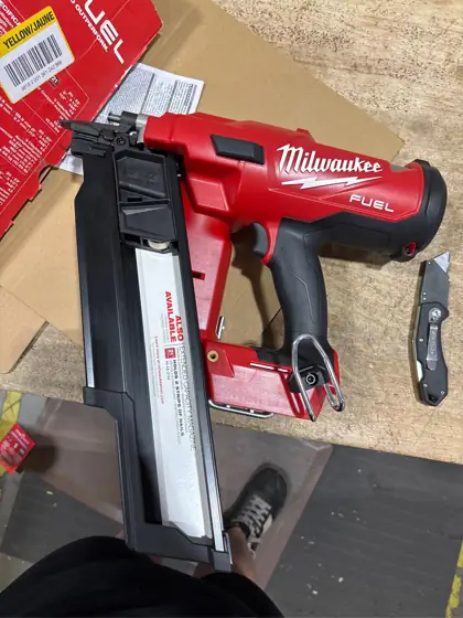 Milwaukee M18 FUEL 18 Volt… — Photo 4