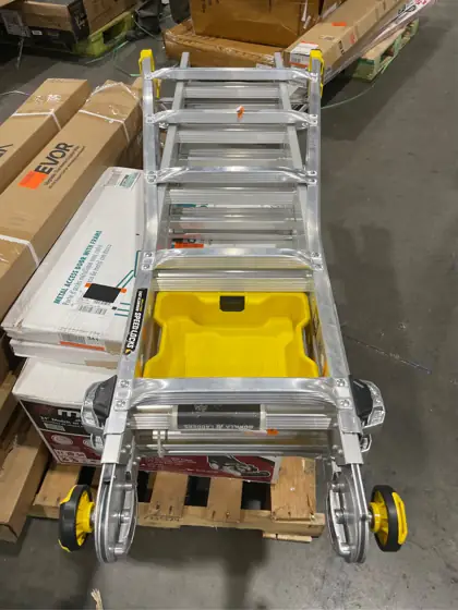 Gorilla Ladders 22 ft Reach… — Photo 3
