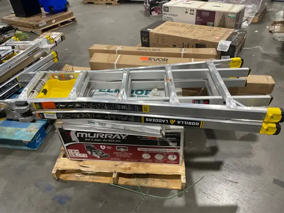 Gorilla Ladders 22 ft Reach… — Photo 5