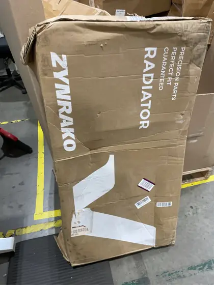 CU2423 34' Engine Coolant Radiator… — Photo 3