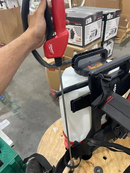Milwaukee Tool M18 4 gal… — Photo 5