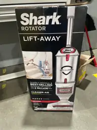 Shark Rotator Pro Lift-Away Bagless… — Photo 3