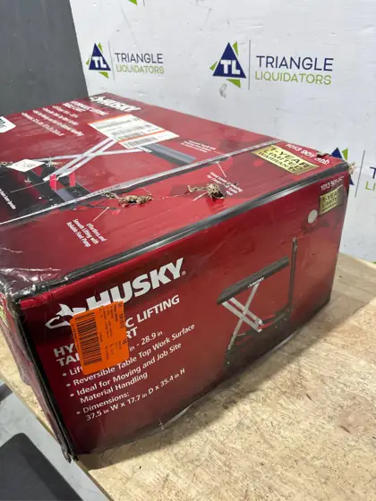 Husky 500 lb. Hydraulic Lift… — Photo 5
