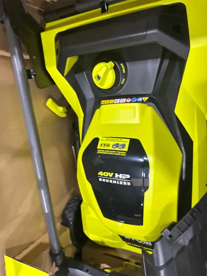 40V HP Brushless 21 in.… — Photo 4