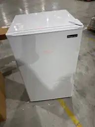 19.3 in. 4.4 cu. ft.… — Photo 3