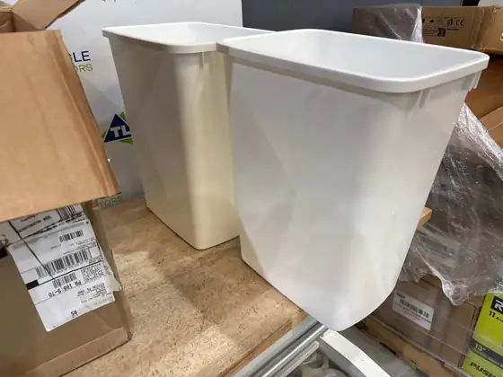 White Double 27 Qt Pullout… — Photo 3