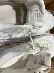 On Men's Cloudrunner 3 — Photo 4