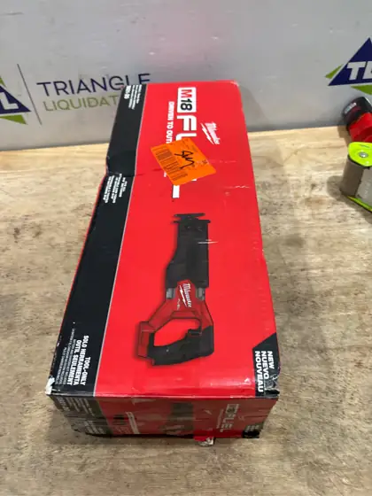 Milwaukee M18 FUEL Sawzall Cordless… — Photo 3