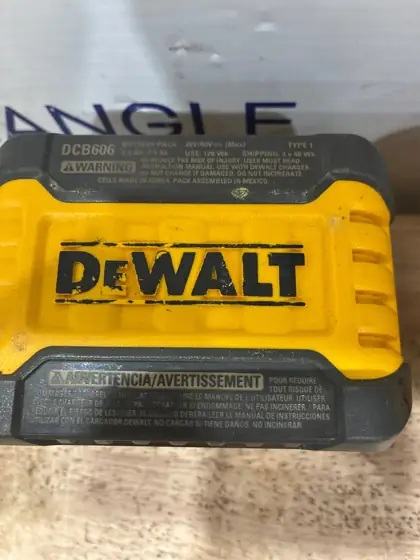 FLEXVOLT 20V/60V MAX Lithium-Ion 6.0Ah… — Photo 6