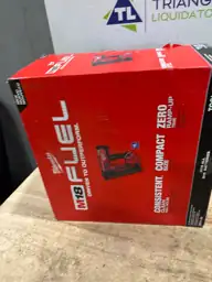 Milwaukee M18 FUEL 16 Ga.… — Photo 3