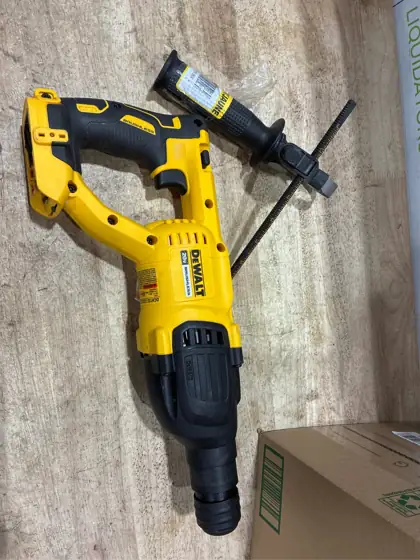 20-Volt MAX Cordless 1 in.… — Photo 2