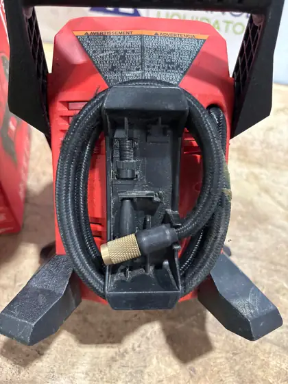 Milwaukee M12 1 gal Vertical… — Photo 5