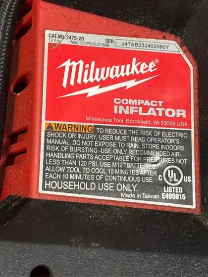 Milwaukee M12 1 gal Vertical… — Photo 6