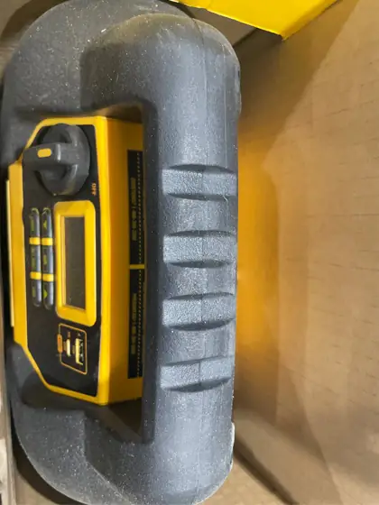 DEWALT 1600 Peak Amp Jump… — Photo 4