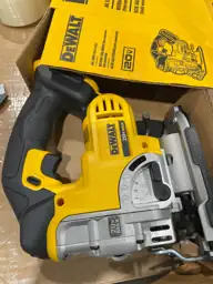 DeWalt 20V MAX Cordless Jig… — Photo 4
