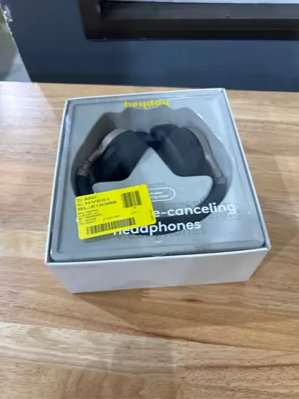 Heyday Active Noise Cancelling Over-Ear… — Photo 2