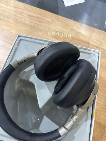 Heyday Active Noise Cancelling Over-Ear… — Photo 4