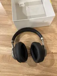Heyday Active Noise Cancelling Over-Ear… — Photo 4