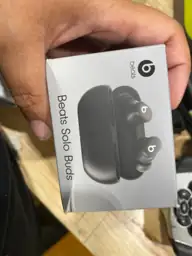 Beats Solo Buds - Wireless… — Photo 3