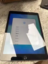 iPad 10.2-inch, 64GB, Wi-Fi (9th… — Photo 3