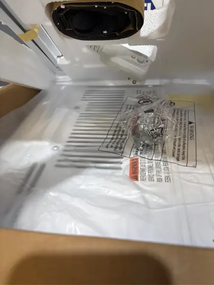 6000 BTU 115V Window Air… — Photo 4