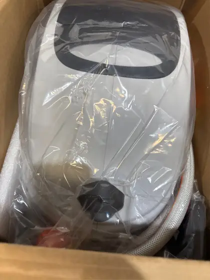 Retractable Hose Reel with 5/8… — Photo 4