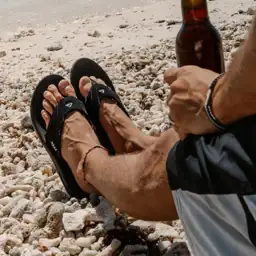 REEF Men's Fanning Bottle Opener… — Photo 2