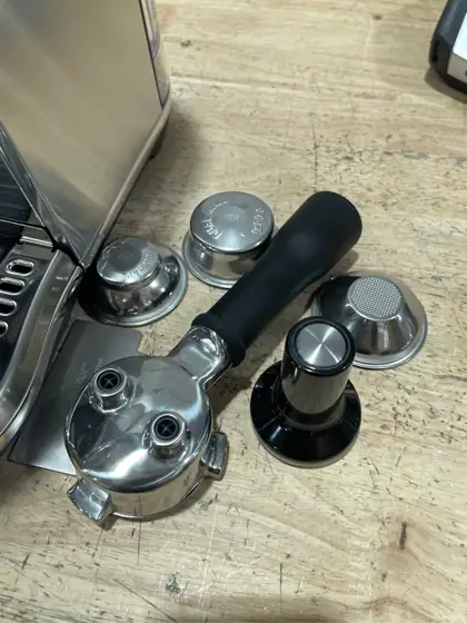 Breville BES500BSS Bambino Plus Espresso… — Photo 4