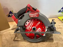 Milwaukee M18 FUEL M18 7-1/4… — Photo 4