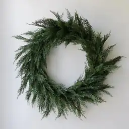 CG Hunter Cedar Christmas Wreath,… — Photo 1