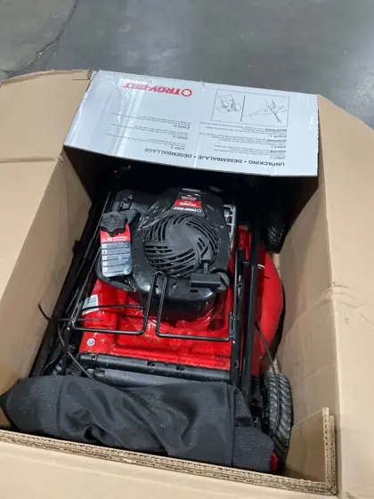 Troy-Bilt 21" 140cc Gas Front-Wheel… — Photo 6