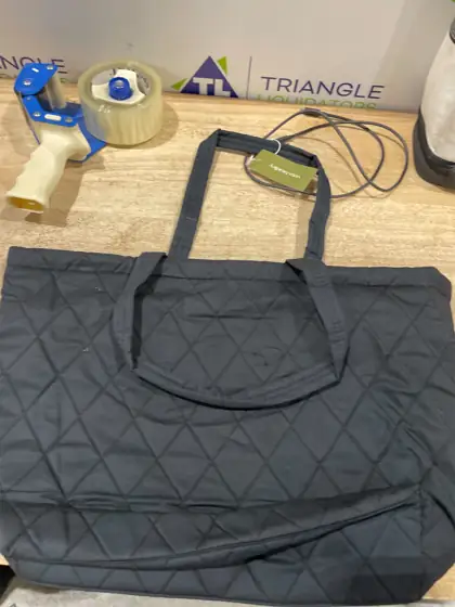 Vera Bradley tote bag — Photo 1