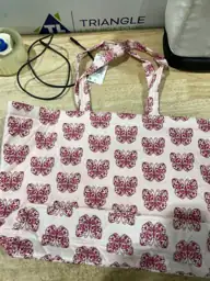 Vera Bradley tote bag — Photo 1