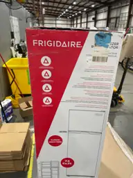 Frigidaire 7.5 Cu. Ft. Top-Mount… — Photo 3