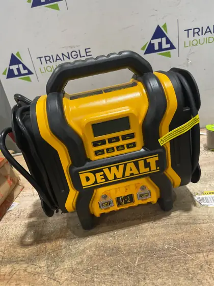 DEWALT Portable Power 2000 Peak… — Photo 3