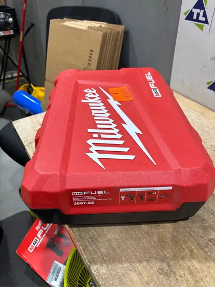Milwaukee M18 FUEL 18V Hammer… — Photo 3