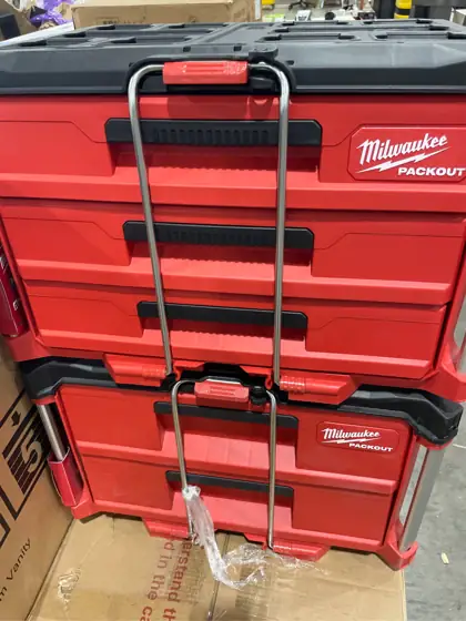 Milwaukee PACKOUT 22 in. 3-Drawer… — Photo 3