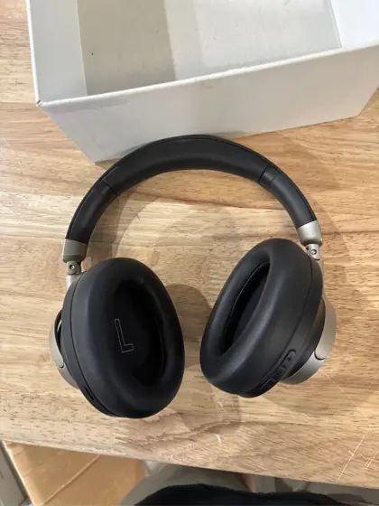 Heyday Active Noise Cancelling Over-Ear… — Photo 4